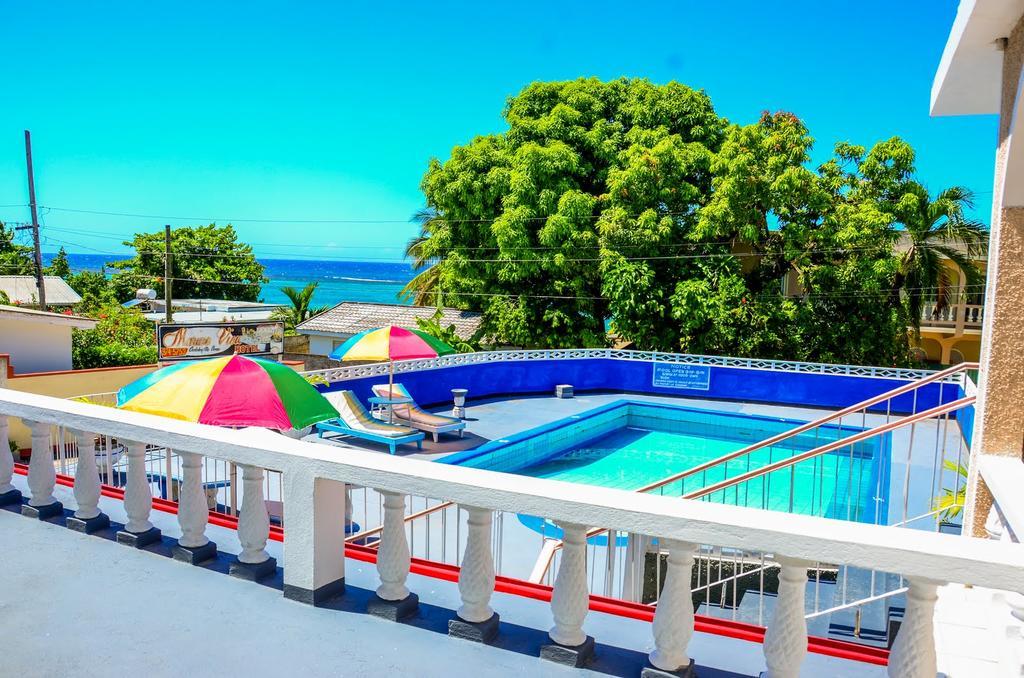 Marine View Hotel Ocho Ríos Exterior foto